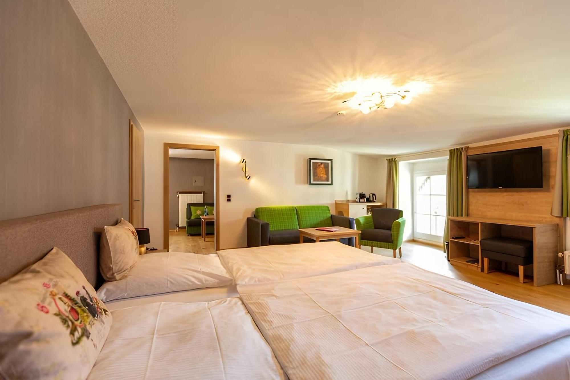 Boardinghouse Sonne Hotel Offenburg Exterior photo